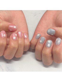 ネイルマムジジ(nailmum jiji)/お呼ばれ ピンク 水色 花ホロ