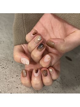 ペル(Per)/brown×beige×white