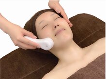 オーブエステティックサロン/3　エレクトロポレーション導入