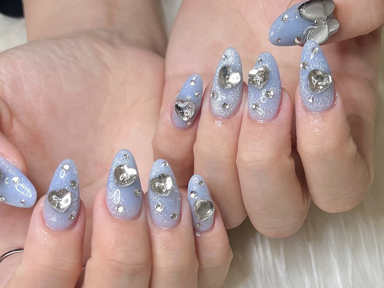 2025年春】☆くすみブルー×マグネット☆｜BIGLOBE Beauty