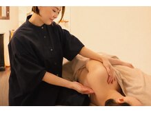 アロナプラス(Arona+)の雰囲気（首・肩のこわばりに。オイルを使ったやさしい整体。）