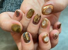 カーティシーネイルズ(curtisii NAILS)/