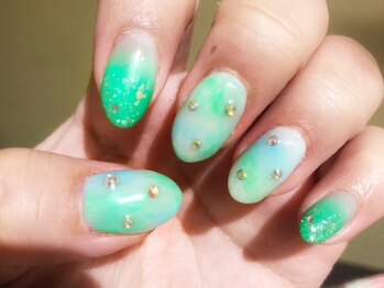 シャイニーネイル(Shiny nail)の写真/【OL・ママに人気】派手NGでも映える♪大人のシンプルネイル¥3980～/糟屋/篠栗駅近/駐車場◎犬好き歓迎♪