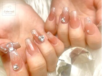 カラーネイル(Color nail)の写真/短時間で仕上がりの良さ◎スカルプで長さだし♪美しいフォルムにこだわった高技術で理想の指先を叶えます◇