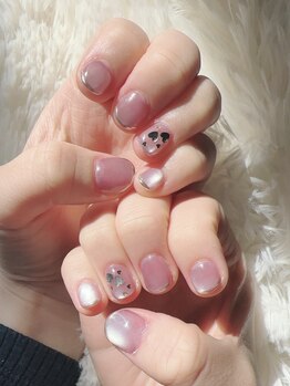 ブリスネイル(Bliss Nail)の写真/マグネットネイルによる”ちゅるん”ネイルをご用意♪爪の形やお肌の色に合わせて大人可愛いネイルを提案*