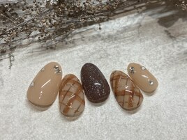 2025.11.12月8000円