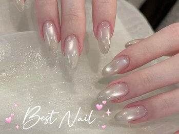 ベストネイル 横浜店(Best Nail)の写真/【ワンカラー/ラメグラが4000円以下◎】シンプルな大人上品ネイルはオフィスネイルにぴったり♪[横浜]
