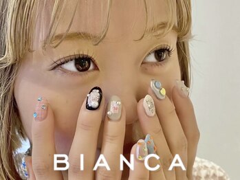 ビアンカ 名駅店(Bianca)の写真/ネイル＆まつげの同時施術【ハンド・フット・マツパ・マツエク・アイブロウ】お好きに組み合わせ◎￥9400～
