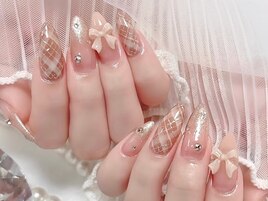 秋チェックネイル