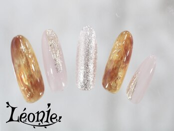 レオニー(Leonie)/べっ甲ネイル