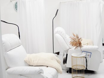 シーン スタジオ 梅田店(SSIN STUDIO)/まつ毛パーマ&眉毛サロン 梅田