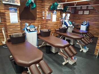 西新中央整骨院の写真/お悩みは我慢せず当院へご相談下さい!「良くなりたい」という想いに全力サポート【B&M背骨歪み整体2980円】