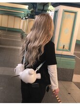 エミュー(emu)&nbsp;アイリスト aya.