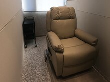 メンズ眉毛サロン allumer【アリュメ】の雰囲気(完全個室ですので落ち着いた空間でゆったりとお過ごし下さい。)