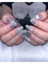 ホランイネイル(HORANGI NAIL)/フリーアートM＋有料パーツ