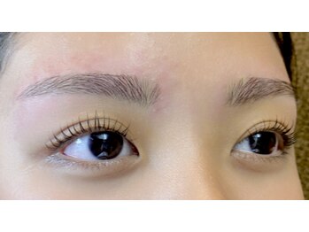 オッジヘアー/まつ毛と眉毛12月正田