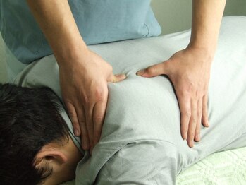 肩こりセンター ふくろうの森 整体の写真/首肩の辛さは我慢しないで即撃退！口コミ高評価サロン♪ググッとツボに入る&絶妙な力加減リピーター続出♪
