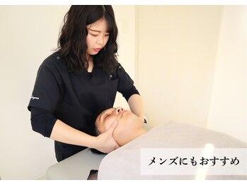 ククナ 新横浜駅前サロン/小顔矯正/コルギ/韓国美容かっさ