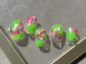 つめノさき/蛍光もやもや