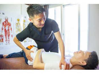 骨盤メディカル整体院 岡山駅前東口院/男性も骨盤姿勢矯正は当たり前♪