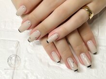 ニケ/スキニーライン