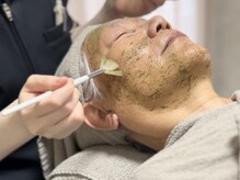 オーパーツ(OOPARTS)の雰囲気（【ハーブピーリング】シワ・毛穴・たるみ・ニキビケアにも◎）