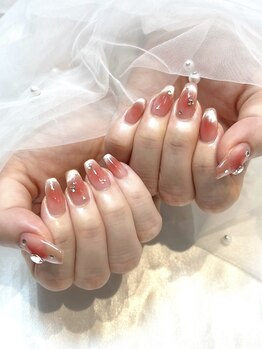 チーク×マグネットネイル