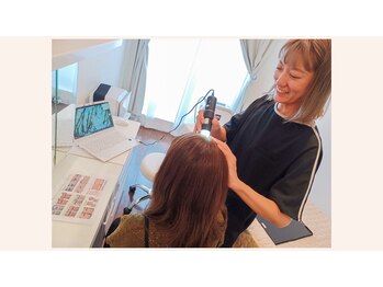 コロニラ(coronille)/頭皮診断