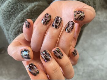 カーティシーネイルズ(curtisii NAILS)/
