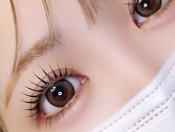 ペールムーン(Palemoon)の写真/自まつげ覚醒!!《パリジェンヌラッシュリフト》根元を立ち上げナチュラルなのに存在感のある愛されeyeに♪