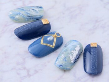 ソルノワ(sol-noir)/