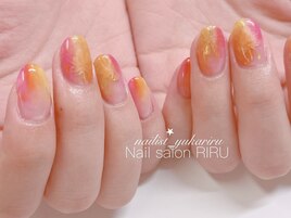 ニュアンスネイル×紅葉ネイル