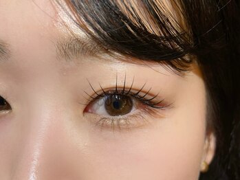 ラシク 梅田(lacicu)の写真/〈カウンセリング重視★〉[HBL＋パリジェンヌ]でどの角度から見てもナチュラルでボリュームのあるお目元に!