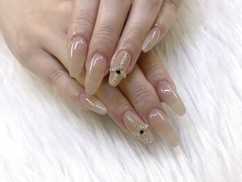 クイーンネイル 新宿(Queen nail)/長さ出し　パーツ2個