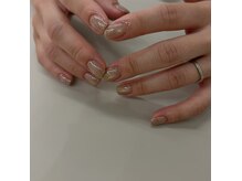 ハンドワークネイル(handworknail)の雰囲気（繊細な輝きで、爪先を上品に。オフィスネイルもお任せください。）