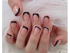 フレンチネイル/黒フレンチ