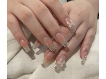 タグ シー(#She)