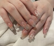 タグ シー(#She)