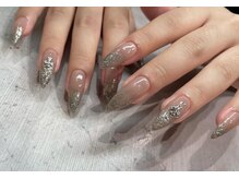 ネイルアンドアイラッシュスタジオ シュシュ(chouchou)/カラグラ×ラメグラ×クロス