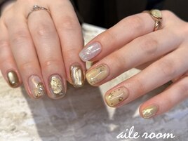 春のイエローネイル