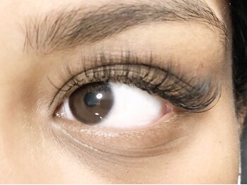 ラズル ダズル(RAZZLE DAZZLE)/技術力とデザインセンス！