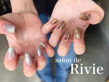 サロンドリヴィ(salon de Rivie)/ニュアンスネイル