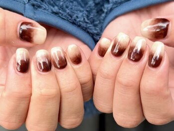 ハズグラスネイル(Haze Grass nail)の写真/《毎日を彩るショートネイル》お仕事や家事でも楽しめる、洗練された豊富なデザイン多数♪