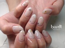 アルディ(hardi)/ワンカラー＋ビジューネイル