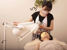 ミカエル(Mikael)/可視光線バイオプトロン