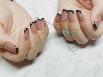 フランセス(Frances)/黒フレンチ&ストーン