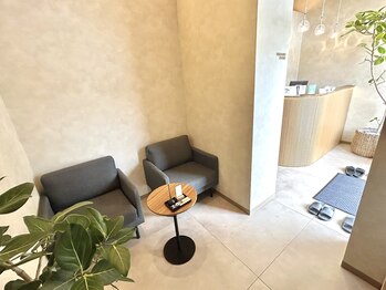 レア(LEA)/待合室