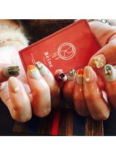 ネイルアンドアイラッシュ レーヌ(Reine)/