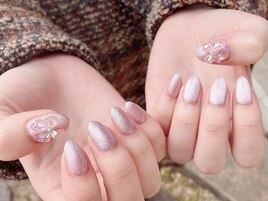 ピンクのマグ＆リボンネイル