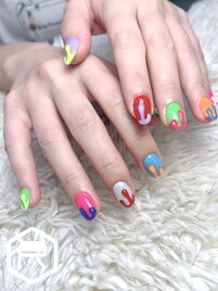 カラフルネイル